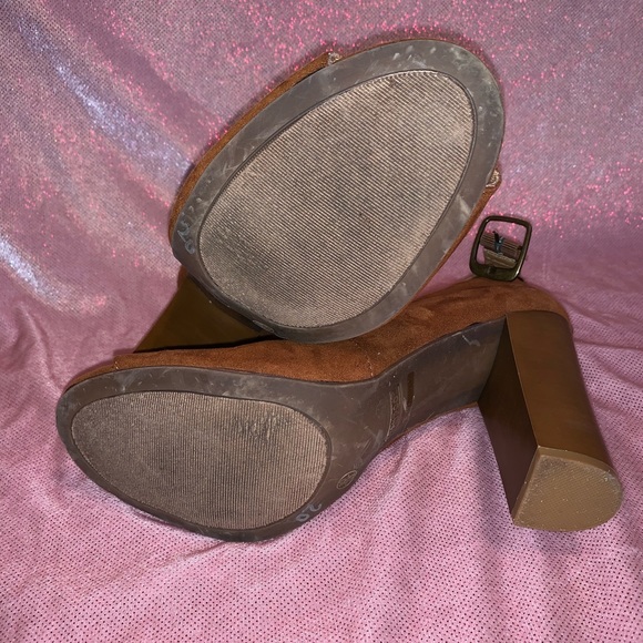 Cognac peep toe booties! - Picture 3 of 4